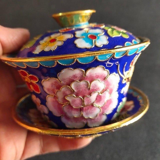 Dimensions: Diameter 8cm (3.15") x Height 7cm (2.76") Weight: 158 grams (approx. 0.35 lbs) Material: Copper body with...