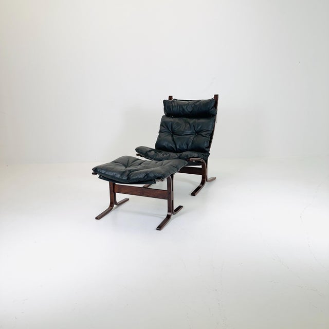 Black Set of Mid-Century Siesta Lounge Chair and Ottoman by Ingmar Relling for Westnofa, Norway, 1960s For Sale - Image 8 of 11