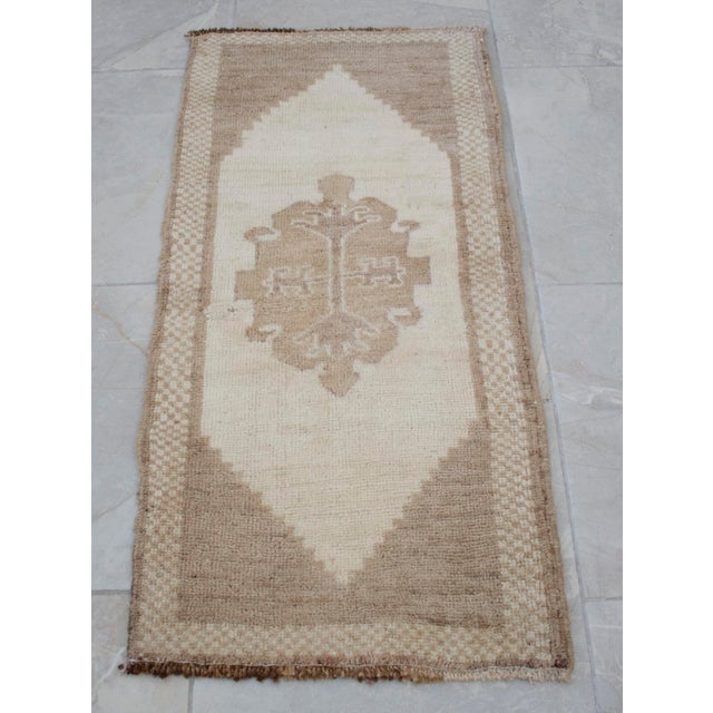 1970s Small Turkish Rug Yastik Hand Knotted Undyed Organic Wool Petite Rug Entry Mat Doormat - 18'' X 37'' For Sale - Image 11 of 13