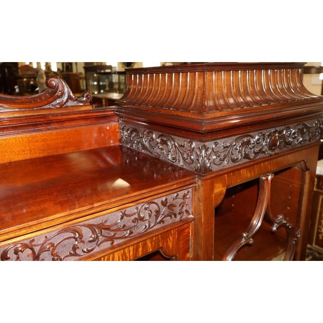 1900-1909 Exceptional Mahogany Waring & Gillow Antique Display Case Bookcase Circa 1900 For Sale In New York - Image 6 of 18