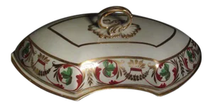 early 19th Century English Regency Derby Porcelain Supper Dish and Cover