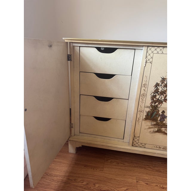 1960s 1960s Asian/Chinoiserie-Style Furniture Set. China Cabinet & Credenza For Sale - Image 5 of 5