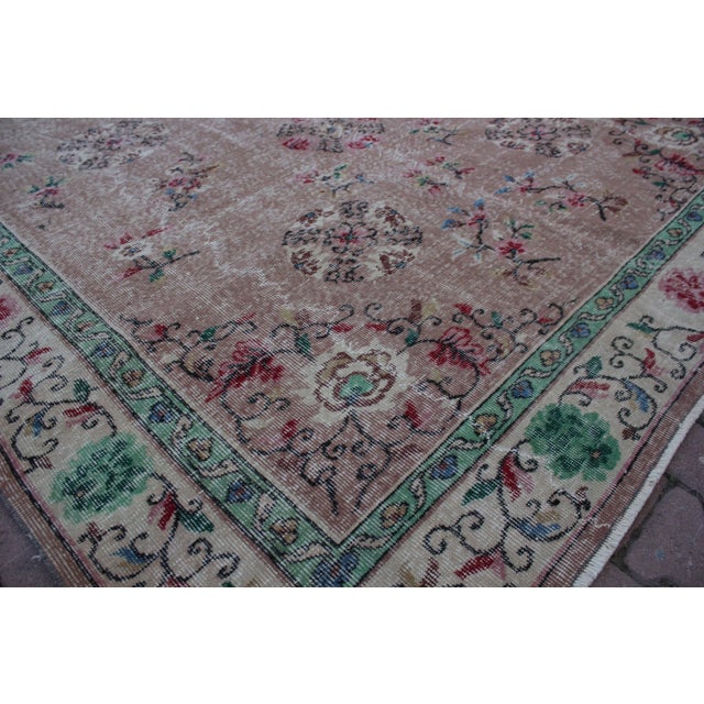 1980s English Green Floral Area Rug For Sale In Sacramento - Image 6 of 13
