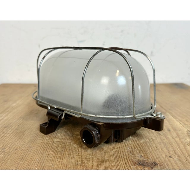 Industrial Bakelite Wall Light with Milk Glass, 1960s For Sale - Image 4 of 13