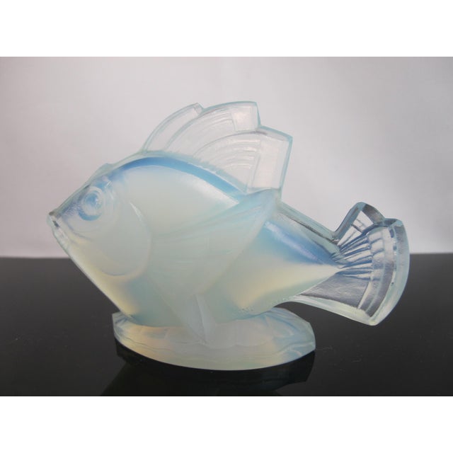 French Sabino France Fish Poisson Chabot Opalescent Blue Art Glass Figurine Sculpture For Sale - Image 3 of 11