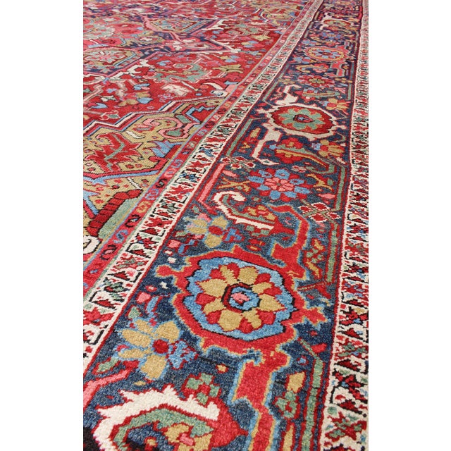 Navy Blue Antique Heriz Carpet With Stylized Floral Motifs and Complementary Border 9'6"x13'6" For Sale - Image 8 of 9