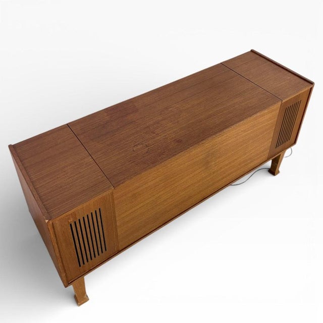 Wood Vintage Teak Stereosound Radiogram For Sale - Image 7 of 8