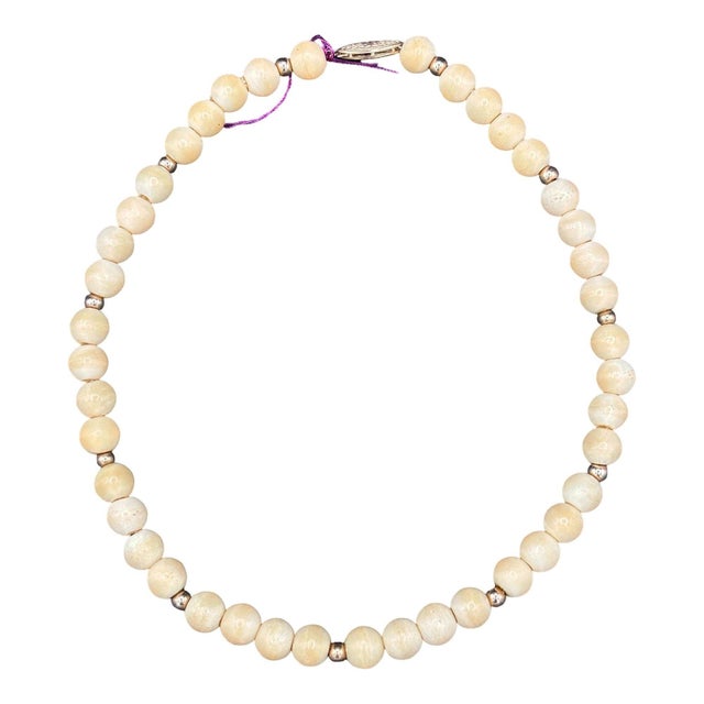 Mid-Century Modern 1950s Mid-Century Coastal Sponge Coral & Gold Plate Bead Necklace W/ Fishhook Clasp For Sale - Image 3 of 6