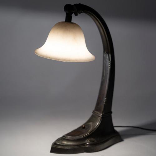 Stone Art Nouveau Alabaster and Pewter Table Lamp, 1910s For Sale - Image 7 of 8