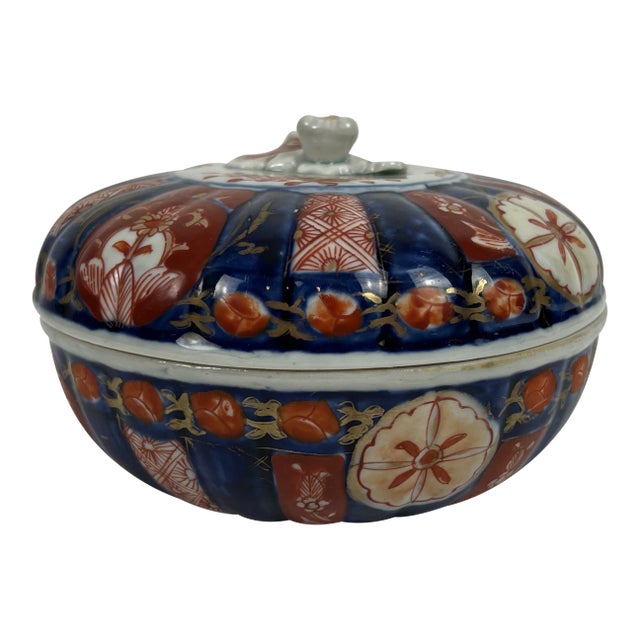Early 20th Century Lidded Imari Bowl For Sale