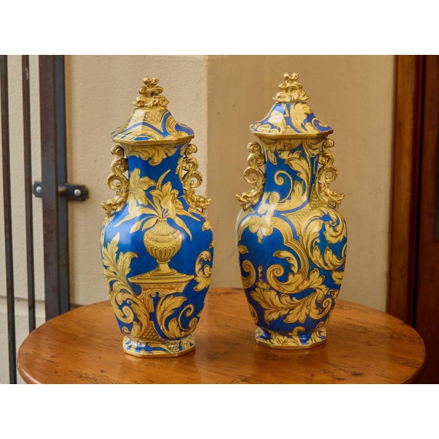 Blue Pair of English 1840s Mason’s Ironstone Lidded Vases With Blue & Gilt Scrollwork For Sale - Image 8 of 9