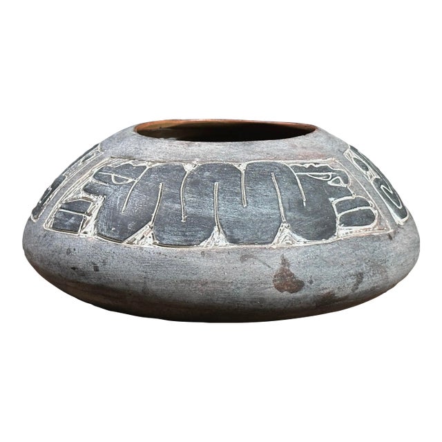 Vintage Mexican Sgraffito Folk Art Zoomorphic Clay Vase For Sale