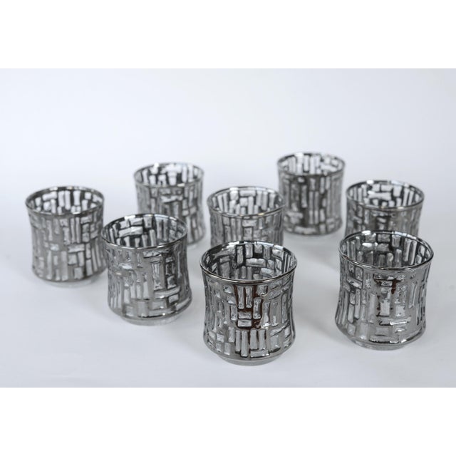 Mid-Century Modern Vintage Libbey Brutalist Artica Platinum Glasses Lowballs With Caddy Barware - Set of 8 For Sale - Image 3 of 13