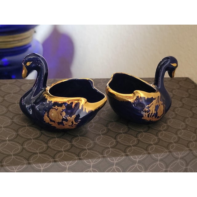 Limogenes, Royal Blue and 22 K Gold Miniature Pair of Decorative Swans For Sale - Image 9 of 12