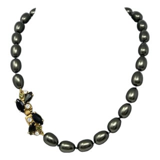 1980s Monet Dark Gray Baroque Pearl Necklace With Rhinestone Clasp For Sale