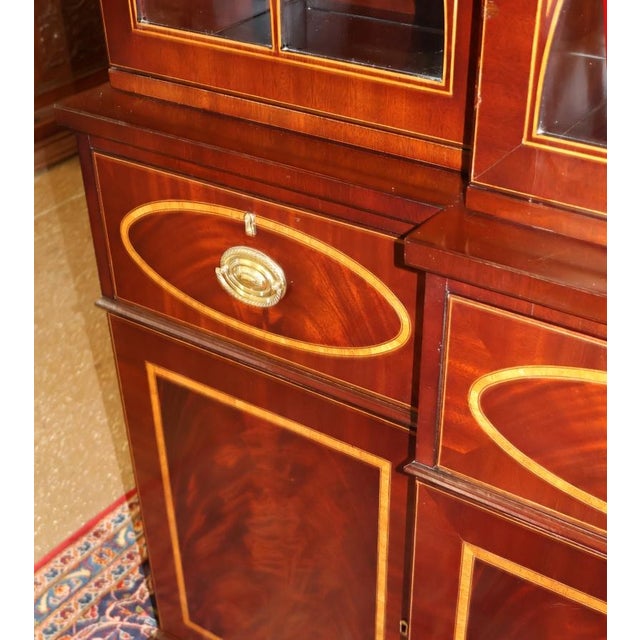 1990s Kindel Masterworks Winterthur Mahogany Inlaid Bookcase Cabinet Breakfront For Sale - Image 16 of 18
