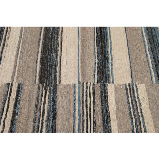 Modern Flat-Weave Kilim Wool Rug With Abstract Design in Beige and Blue For Sale In New York - Image 6 of 10