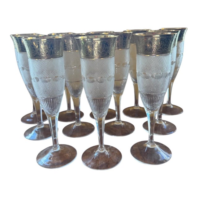 Gold Crystal Splendid Champagne Flutes with 24K Gold Rim from Moser, 1940s, Set of 12 For Sale - Image 8 of 8