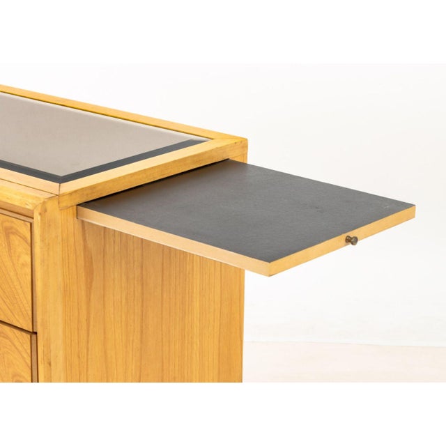 Mid-Century Modern Stanley Furniture Modern Mahogany Bar Cabinet For Sale - Image 3 of 10