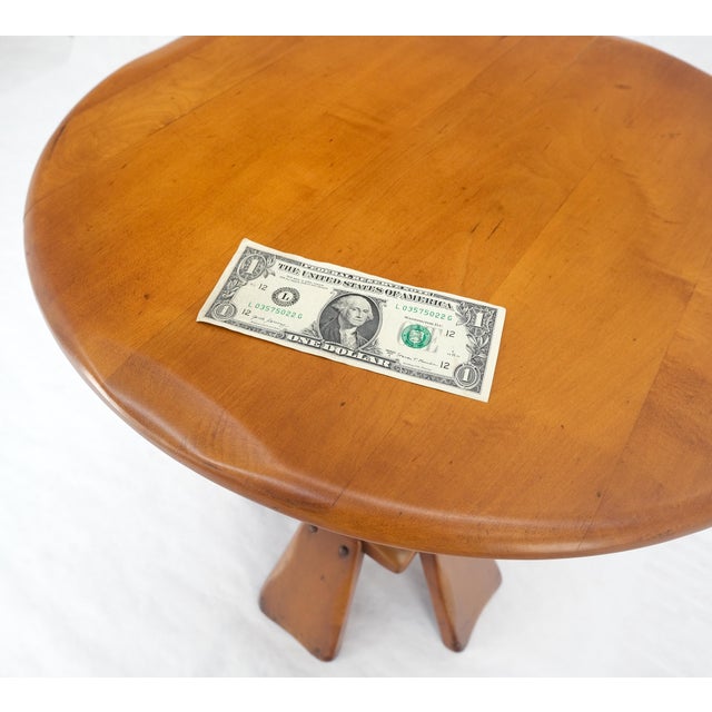 Solid Maple Colonial Style Round Center Table Gueridon MINT For Sale - Image 6 of 10