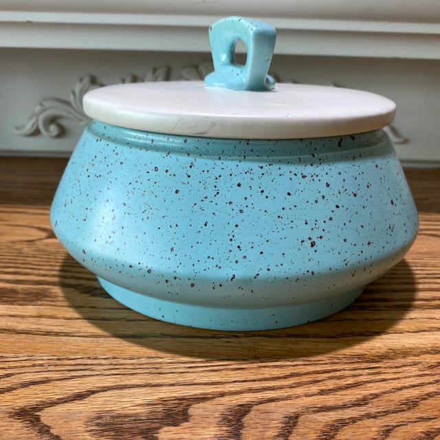 1950s 1950s Bauer Pottery Speckled Turquoise Lidded Serving Dish For Sale - Image 5 of 13