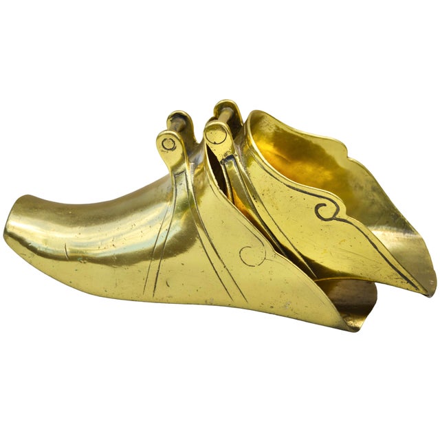 American Early 20th Century Spanish-Colonial Equestrian Brass Horse Slipper Stirrups - A Pair For Sale - Image 3 of 8
