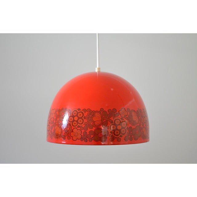 This pendant lamp was designed by designer Kaj Franck in a collaboration between the Danish company Fog&Mørup and Arabia,...