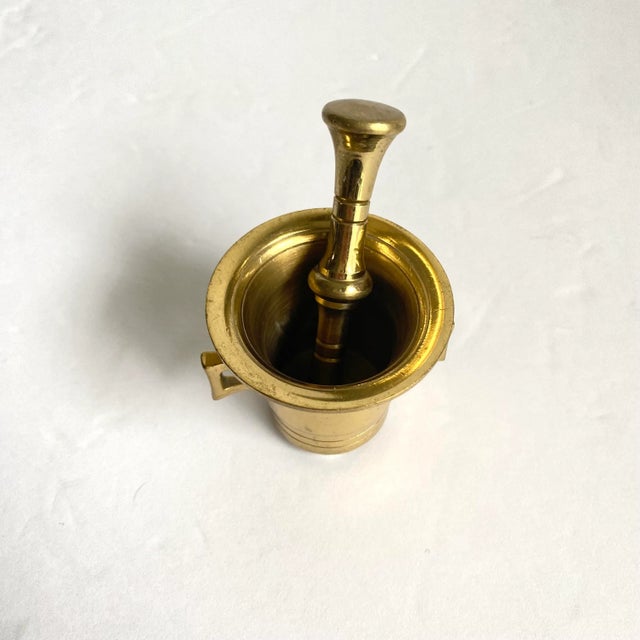 Vintage Brass Mortar & Pestle Apothecary Spice Crusher Small Petite Size A charming and nice quality piece, nice heavy...