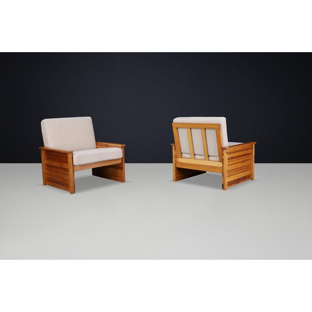 Wood French Lounge Chairs in Pine with New Cream Bouclé Upholstery, 1960s, Set of 2 For Sale - Image 7 of 10