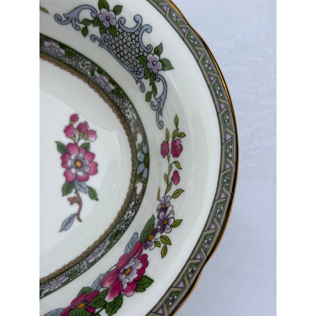 Mid-Century Modern 1970s Paragon Tree of Kashmir Oval Serving Platter | Royal Appointment Fine Bone China For Sale - Image 3 of 12