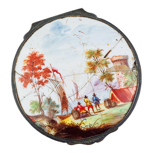 Antique English Bilston Battlesea Style Enamel Box With Hand-Painted Fly Motif For Sale
