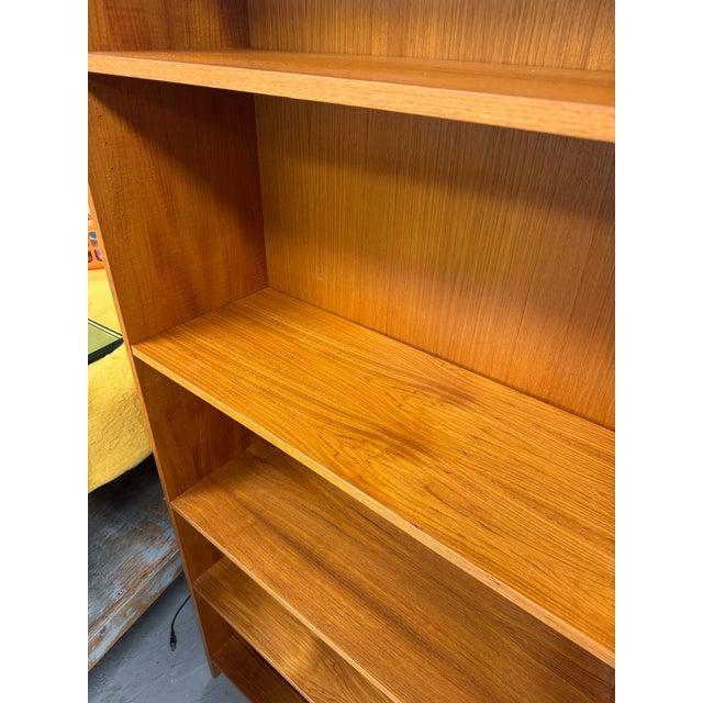 Mid-Century Modern Danish Modern Poul Hundevad Style Teak Bookcase For Sale - Image 11 of 12