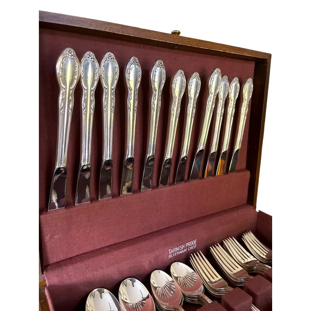 Vintage Rogers “Royal Manor” Silver Plate Flatware Service for 10 to 12 — 62 Pieces For Sale In Jacksonville, FL - Image 6 of 7
