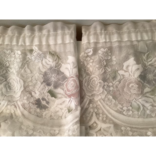Four Vintage Lace Valances For Sale In Richmond - Image 6 of 16