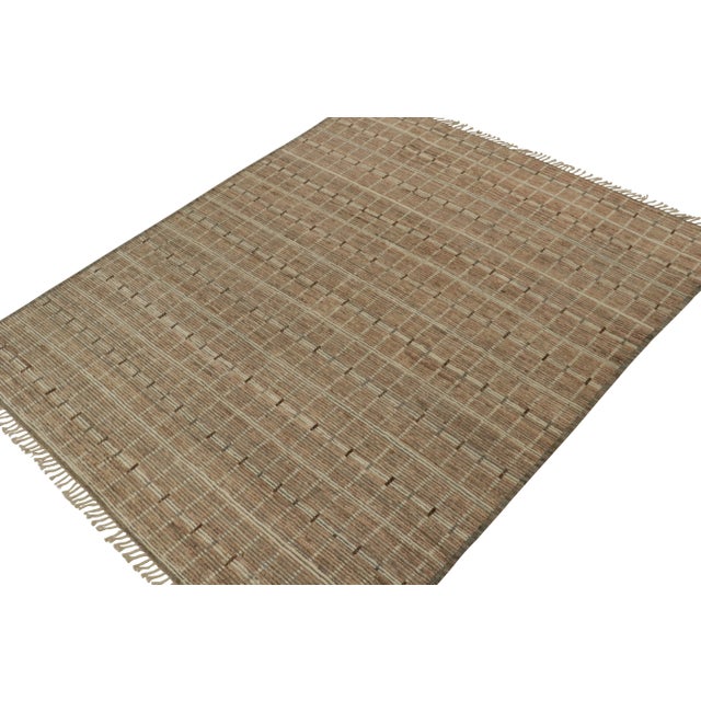 Looking for a custom size? For more information on customization capabilities, please reach out to custom@chairish.com....