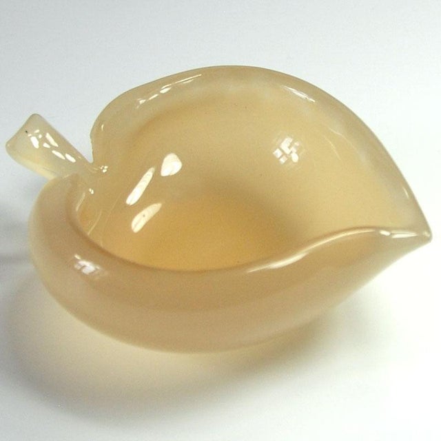 Murano Glass Leaf Bowl from Fratelli Toso, 1950s For Sale - Image 3 of 9