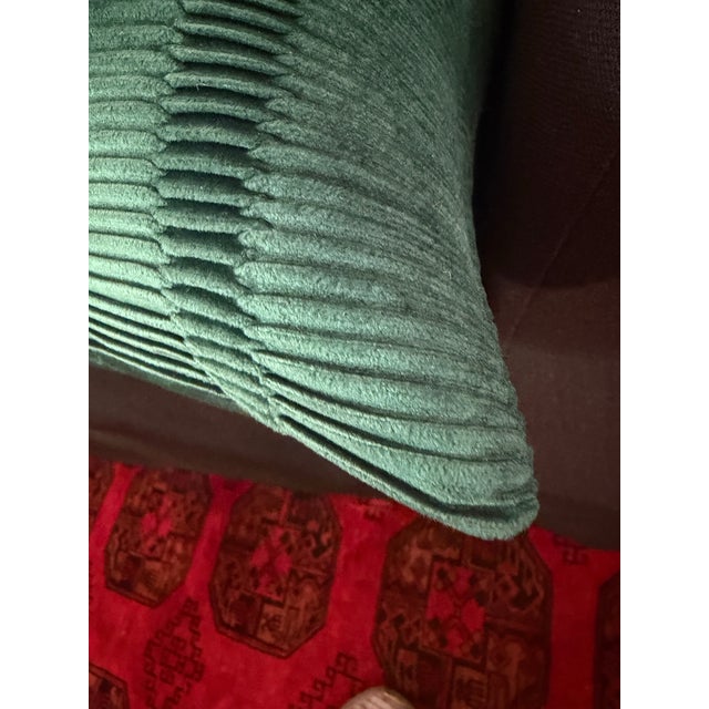 Gorgeous ribbed hunter green pillow in a lush velvet fabric. We have an identical pillow to this one as seen in the images...