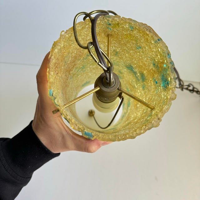 Mid Century Modern Lucite Swag Lamp Yellow Green Blue Chunky Acrylic Rock Candy Hanging Pendant Light For Sale - Image 4 of 12