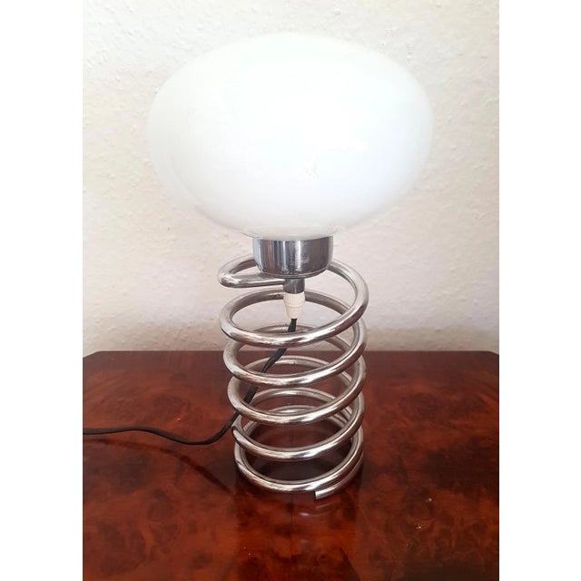 Mid-Century Modern Vintage Spiral Bulb Lamp by Honsel For Sale - Image 3 of 4