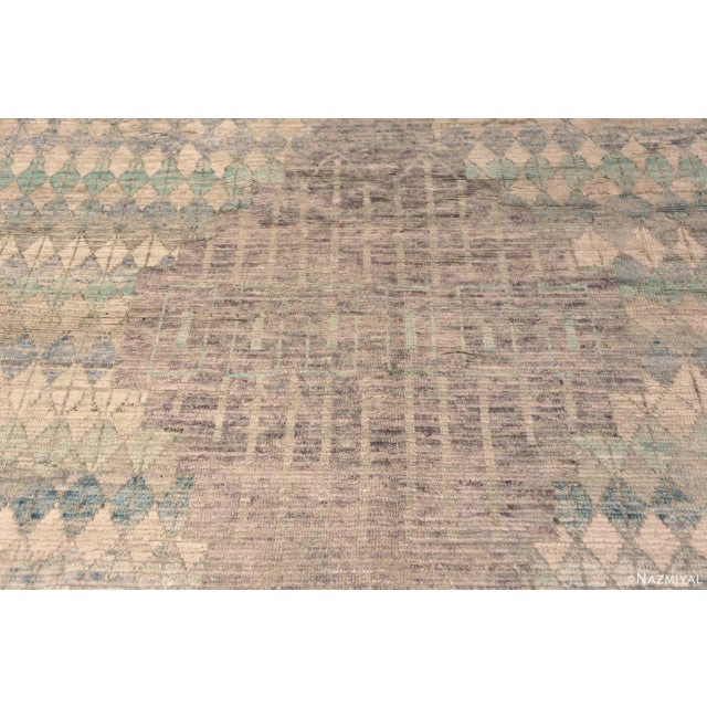 Nazmiyal Collection Large Size Geometric Modern Area Rug For Sale - Image 10 of 10