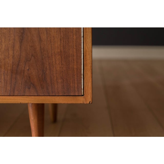 Mid Century California Modern Walnut Tambour Door Credenza by Milo Baughman For Sale - Image 18 of 18