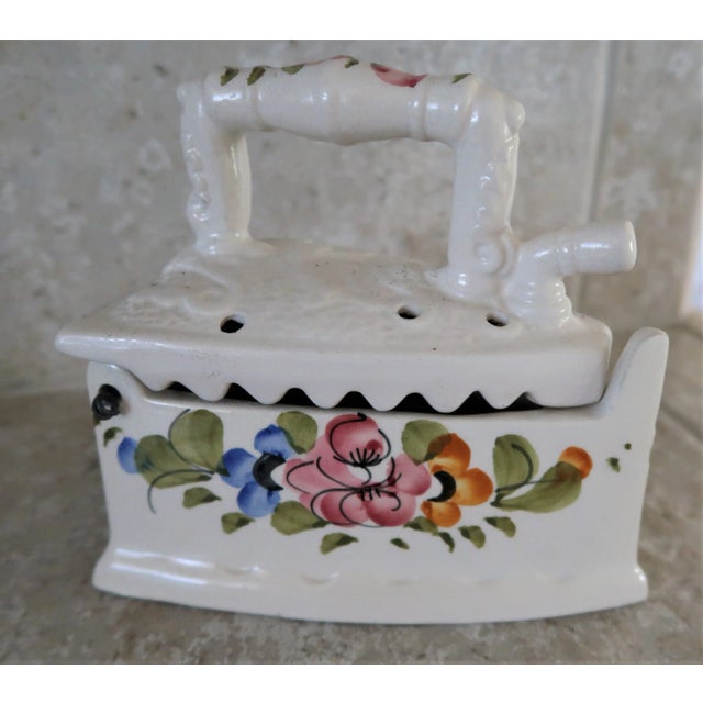 Ivory Vintage Italian Ceramic Iron Pomander Potpourri Box Hand Painted Made in Italy For Sale - Image 8 of 8