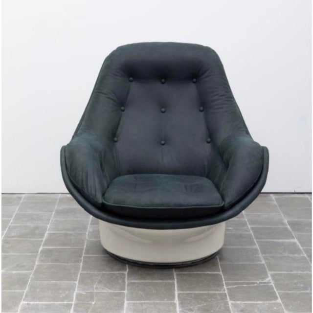 Contemporary Yoga Designer Armchair by Michel Cadestin for Airborne For Sale - Image 3 of 8