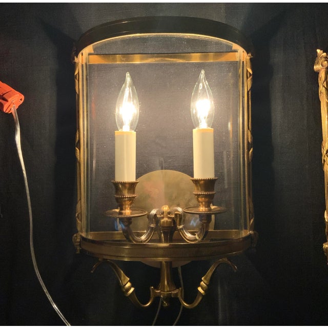 French Pair of Mid 20th Century French Bronze Convex Half Lantern Wall Sconces, Louis XVI Ribbon & Reed For Sale - Image 3 of 10