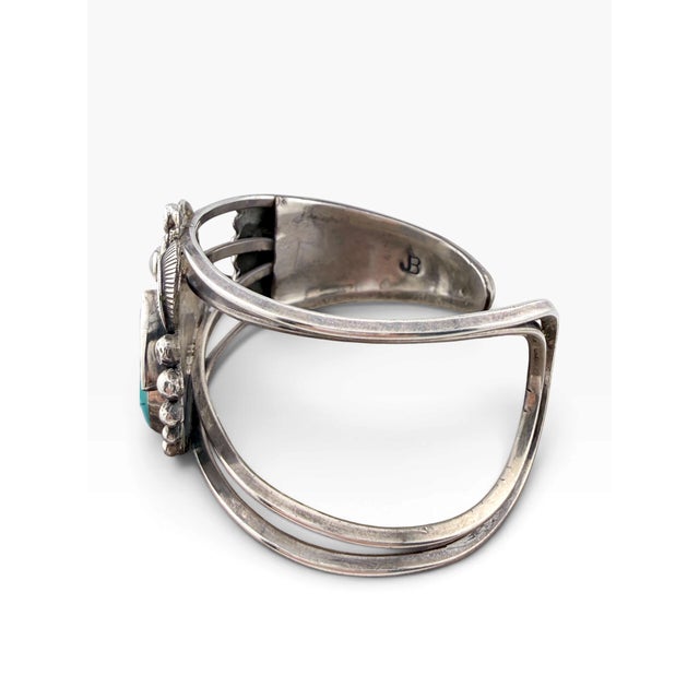 Turquoise 1970s Navajo Style Sterling Silver Multi-Stone Cuff Bracelet With Turquoise, Coral & Mother of Pearl For Sale - Image 8 of 8