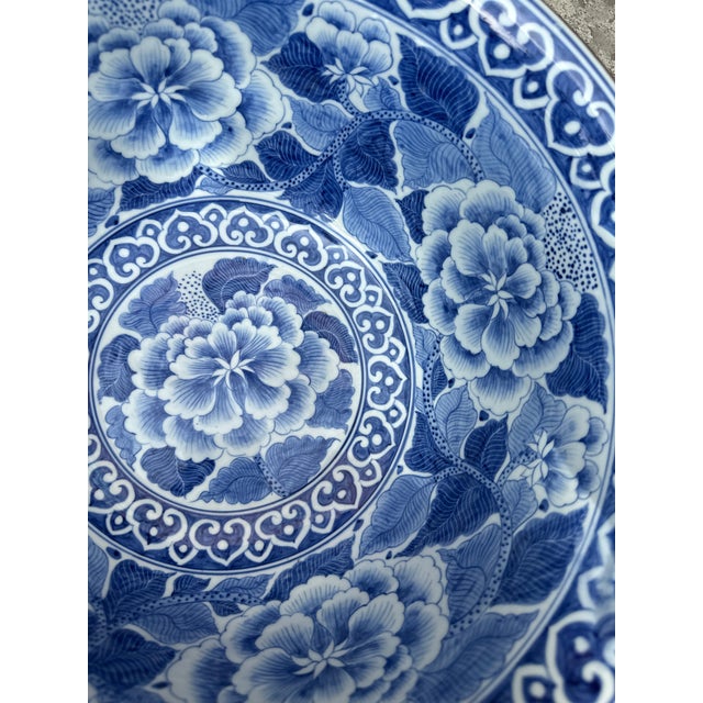 Vintage Maitland Smith Blue and White Porcelain Bowl Chinoiserie Floral Large Decorative Singing Bowl For Sale - Image 9 of 12