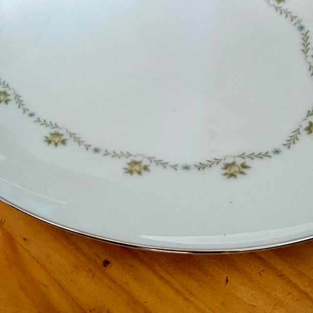 Mid-Century Modern Vintage Wyndham “Buttercup” Oval Platter– Yellow & Blue Floral With Silver Trim – 14" For Sale - Image 3 of 8