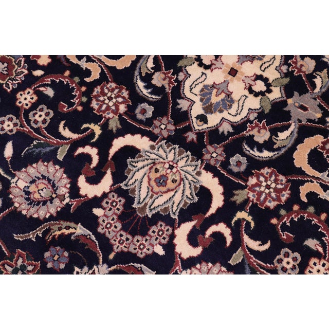 Shabby Chic 1990's Floral Pak-Persian Blue/Red Wool Round Rug- 8'1'' X 8'1'' For Sale In New York - Image 6 of 9