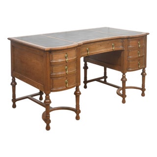 Oak Pedestal Writing Desk, 1890s For Sale
