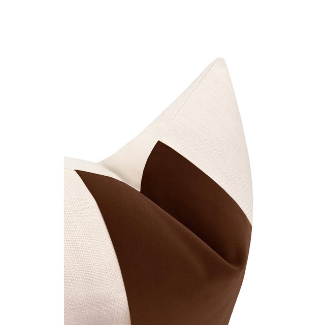 22" Cognac Designer Velvet Panel + Linen Pillows - A Pair For Sale - Image 4 of 4